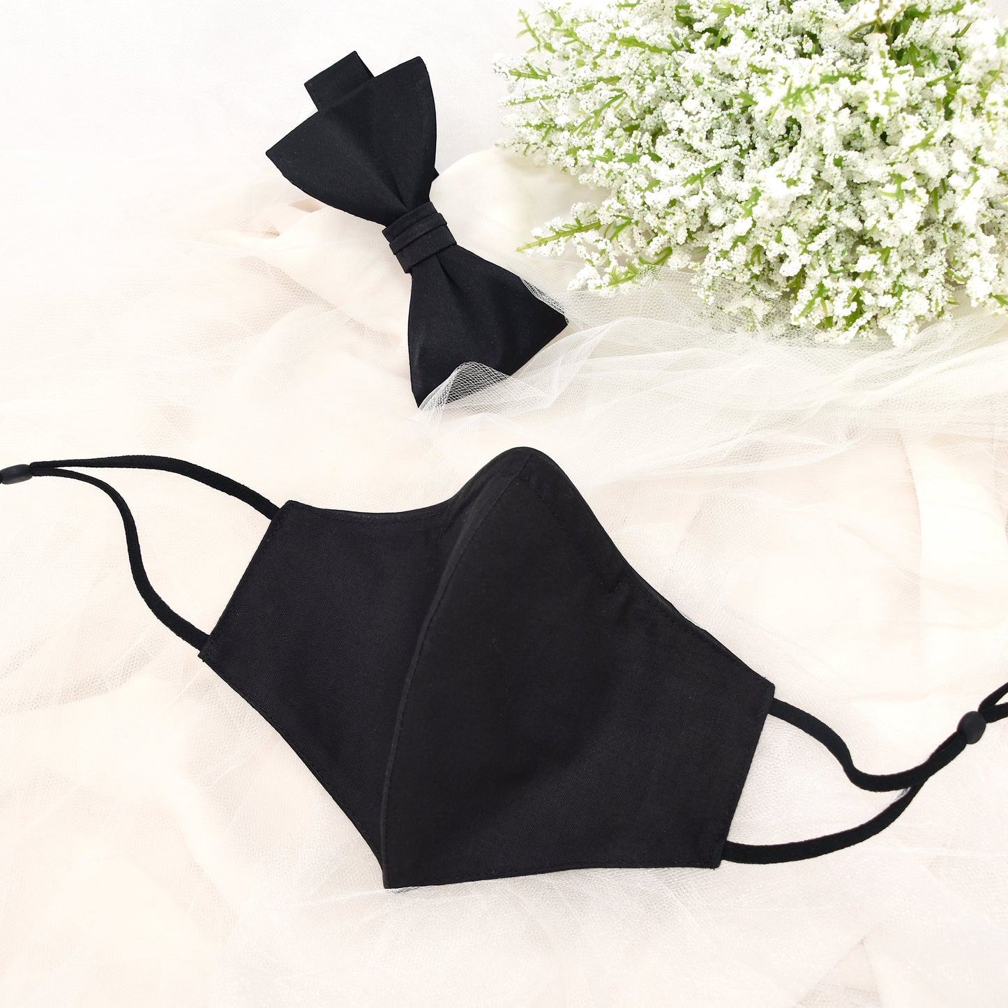 Black Trimmed Satin Piping Face Mask